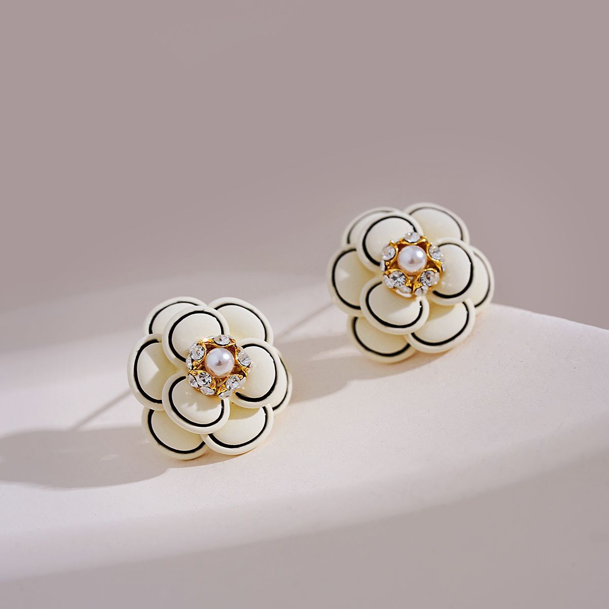 Classic Earring with Timeless Appeal