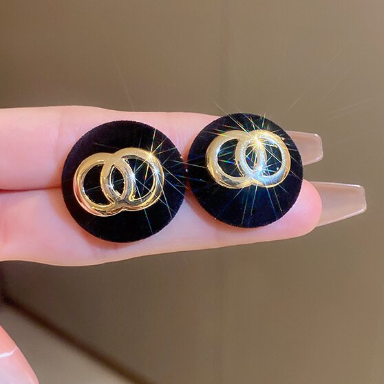 Vintage Handmade Earring