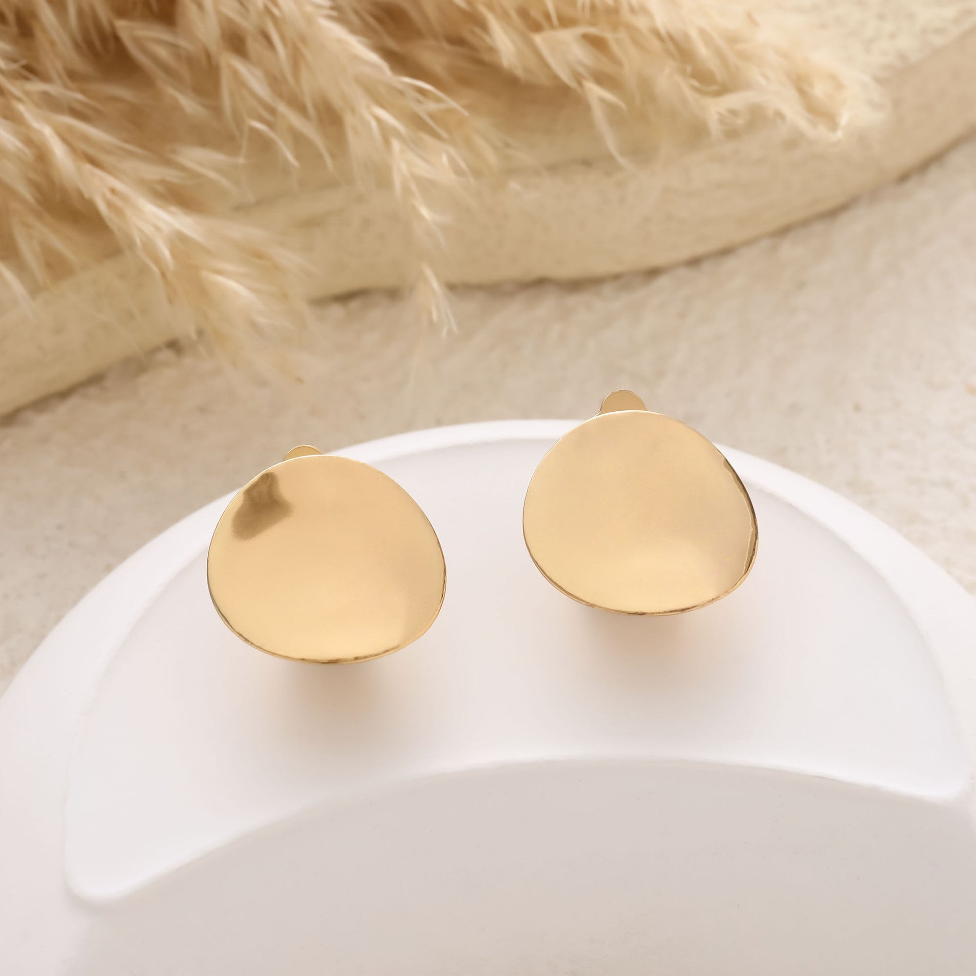 Romantic Earring for Special Moments