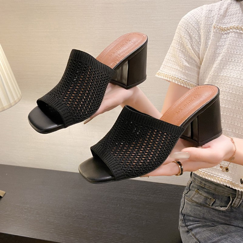 Graceful Orthopedic Sandals for Modern Look