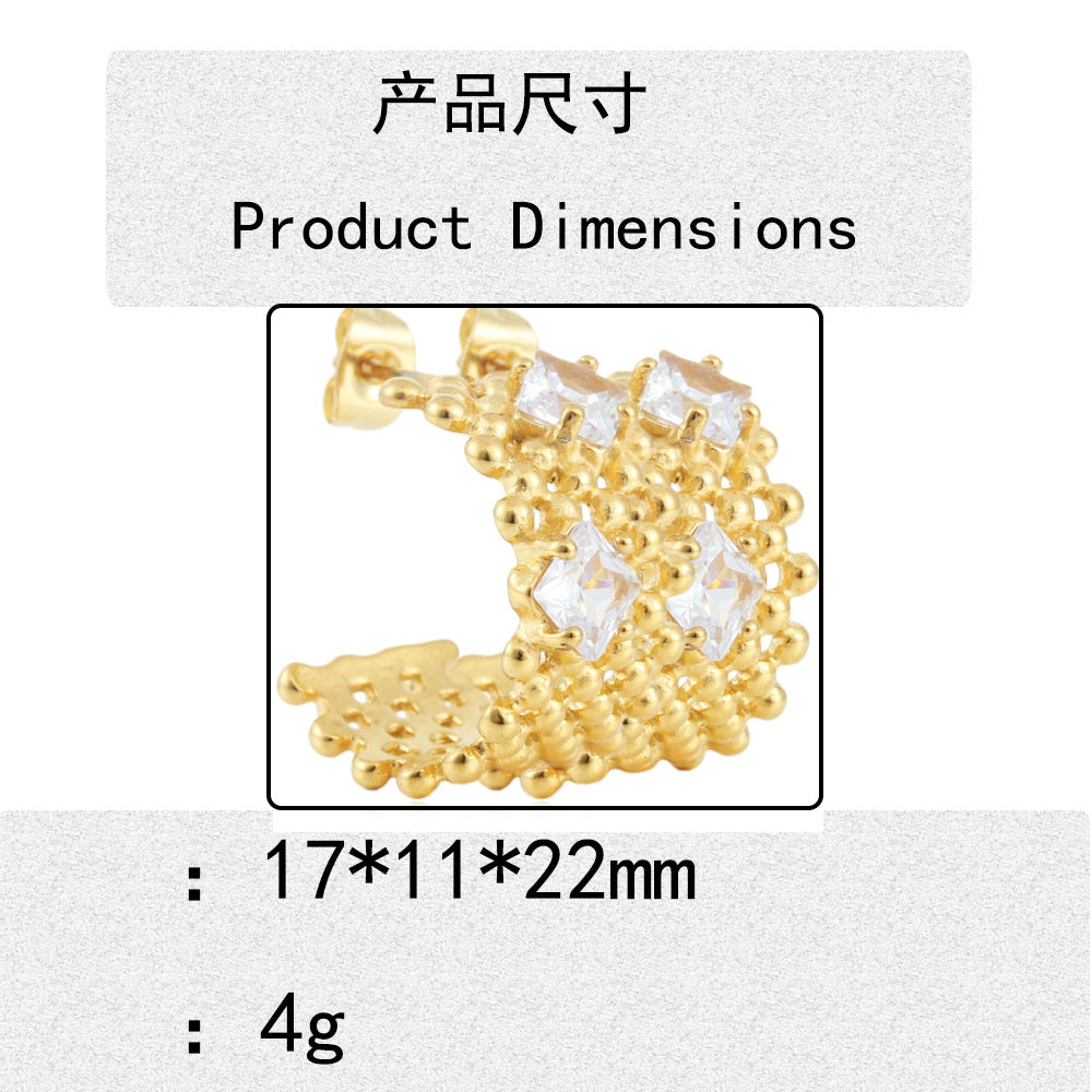 Elegant Gold Earring for Every Occasion