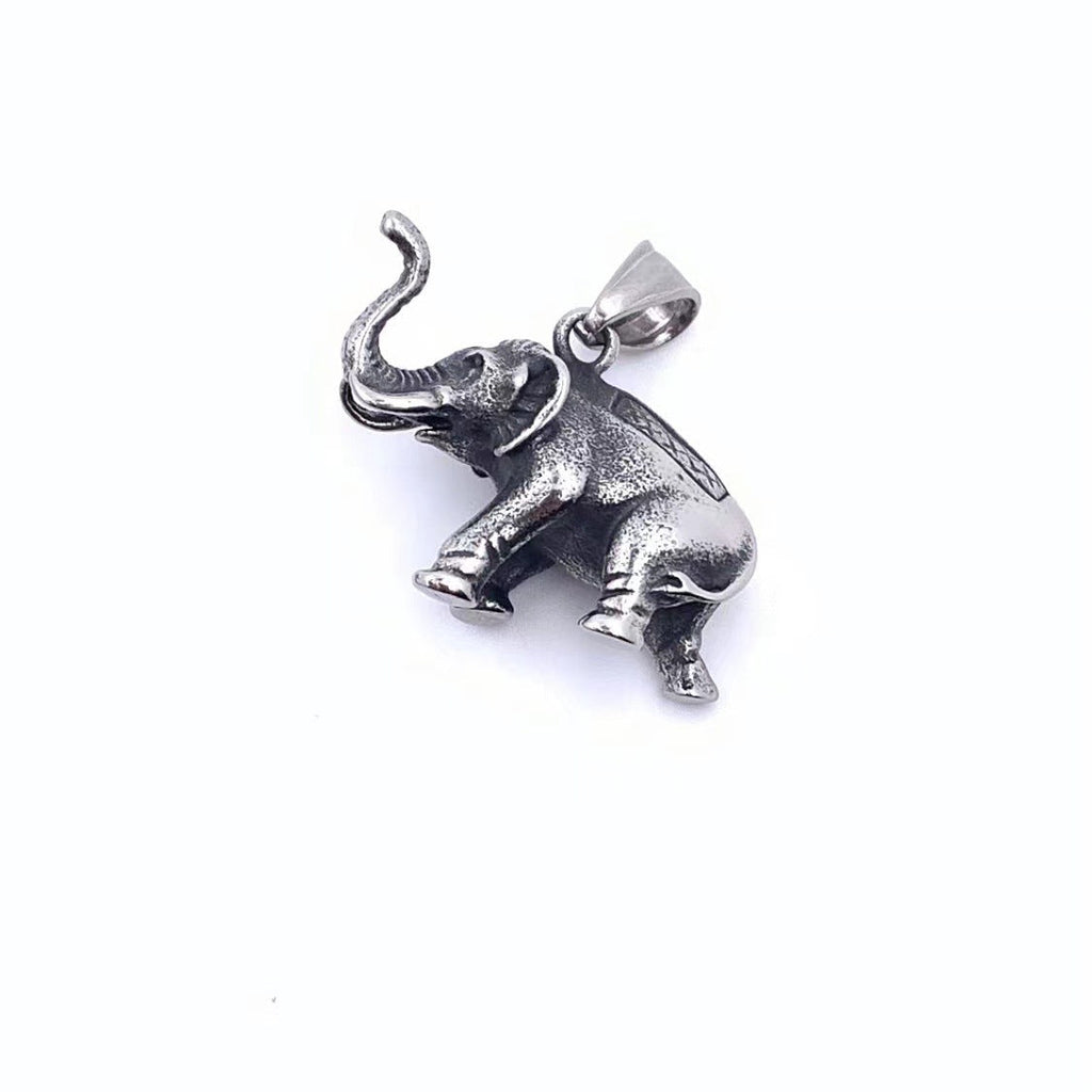 Charming Pendant for Any Occasion