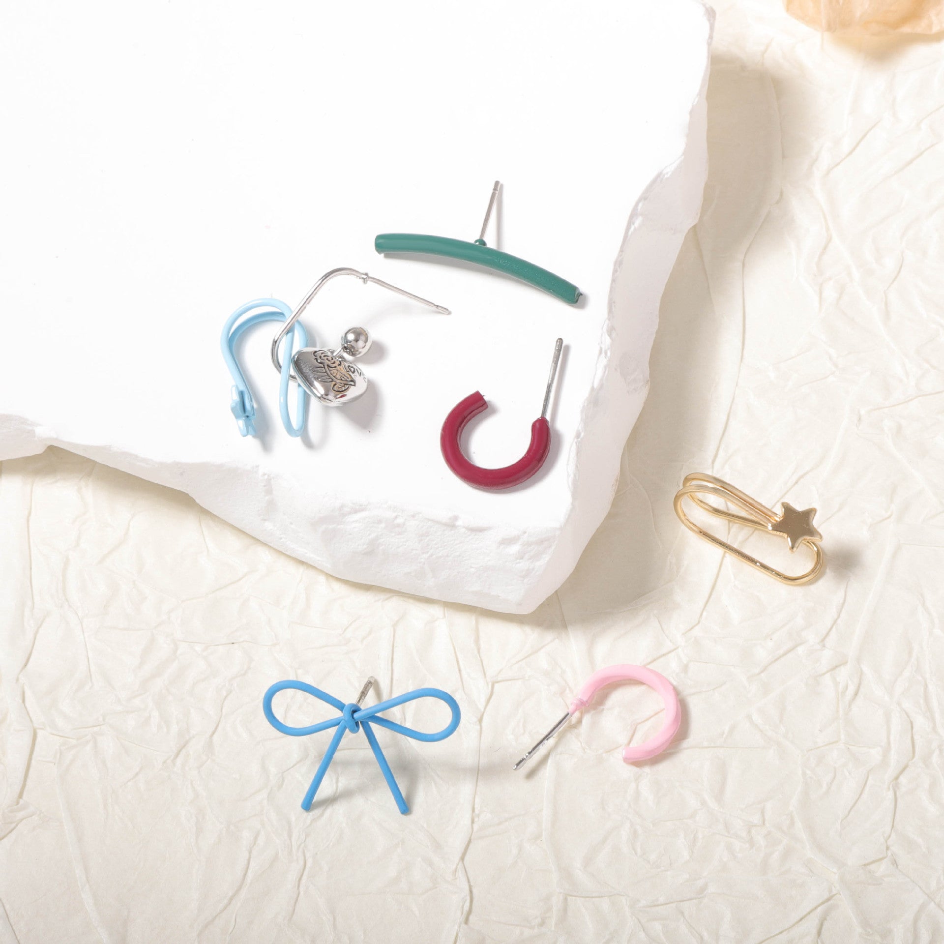 Charming Earring for Any Occasion