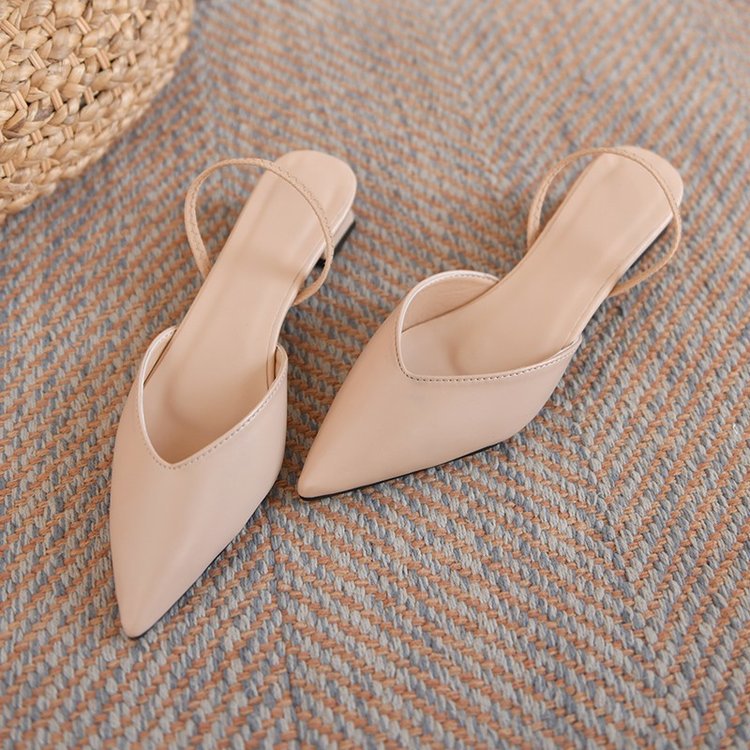 Graceful Orthopedic Sandals for Modern Look