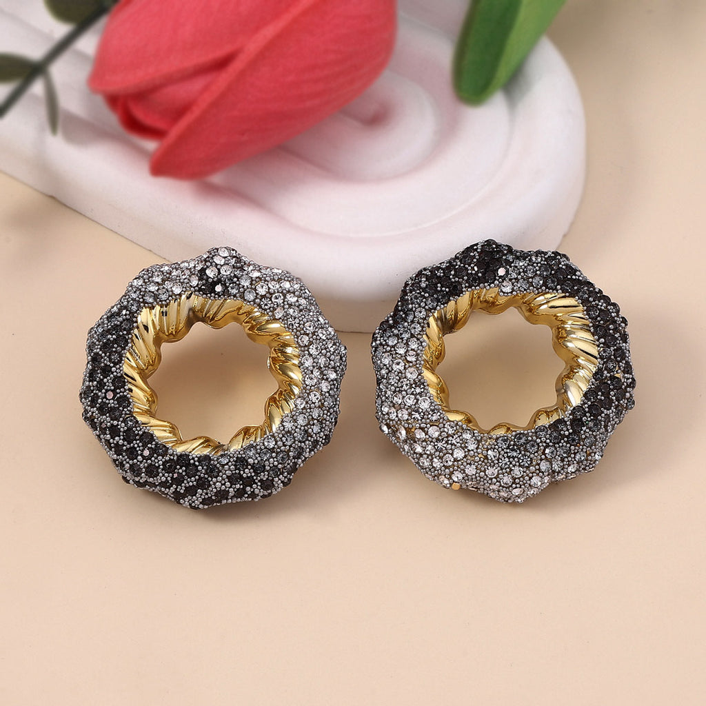 Stunning Earring for Daily Wear