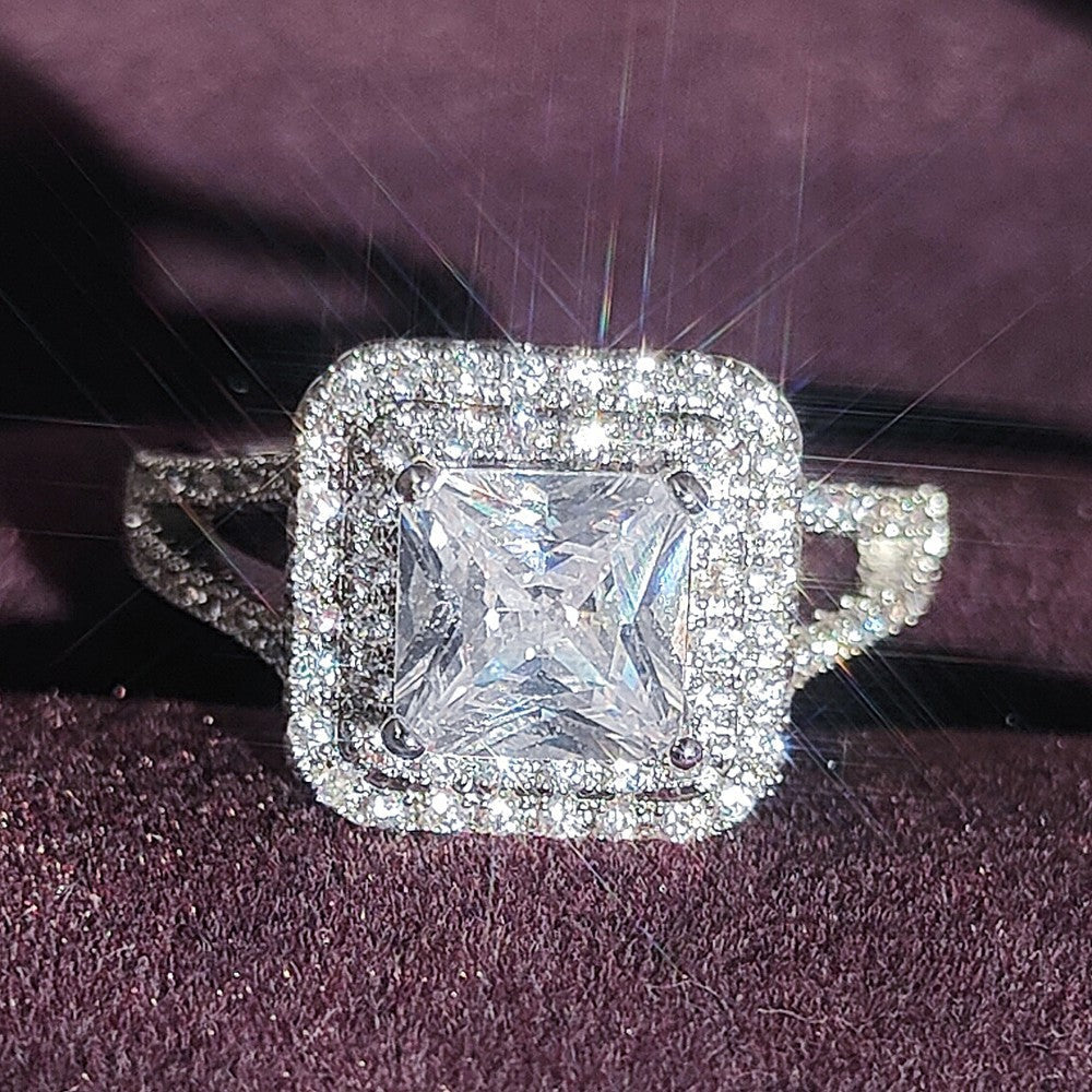 Classic Ring with Timeless Appeal