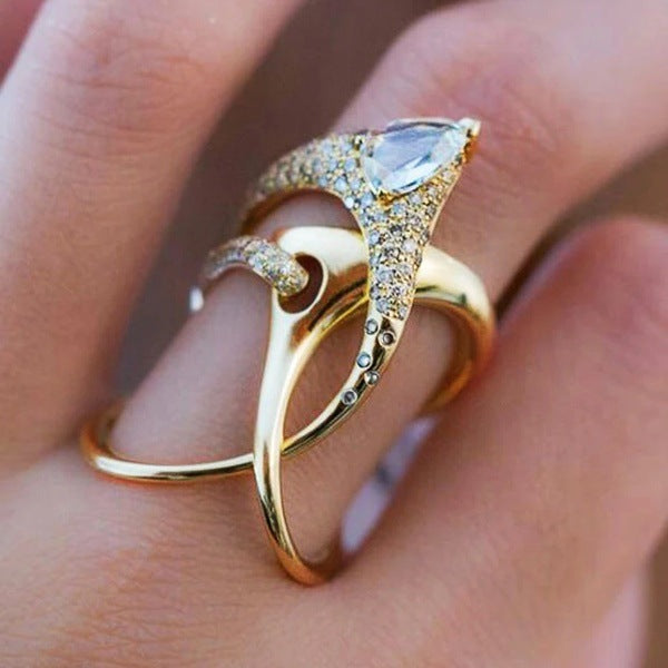 Romantic Gold Ring for Special Moments