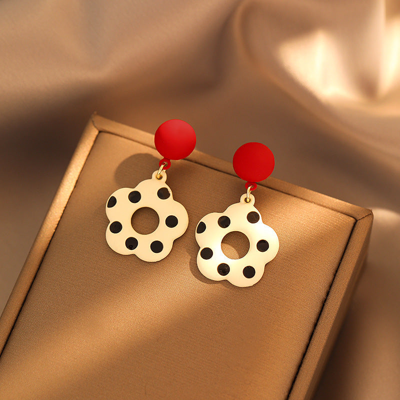Romantic Earring for Special Moments