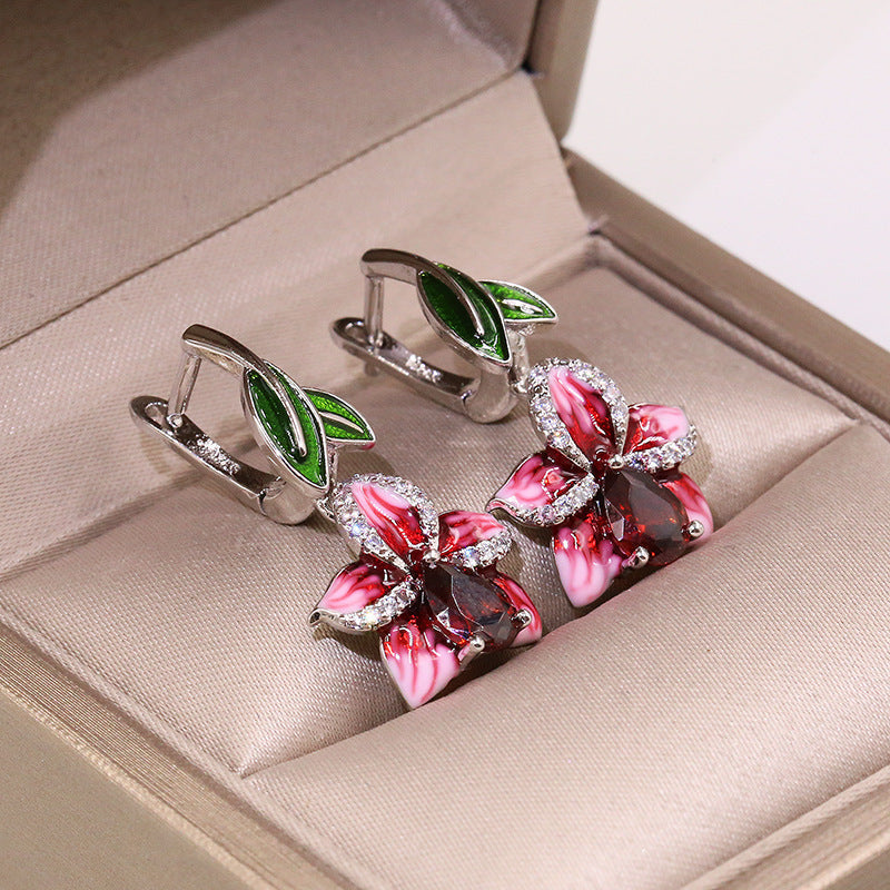 Charming Earring for Any Occasion