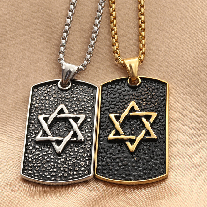 Classic Pendant with Timeless Appeal