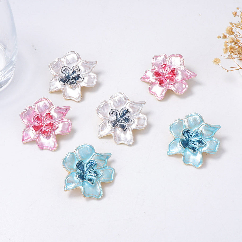 Charming Piece for Any Occasion