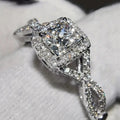 Romantic Chain for Special Moments