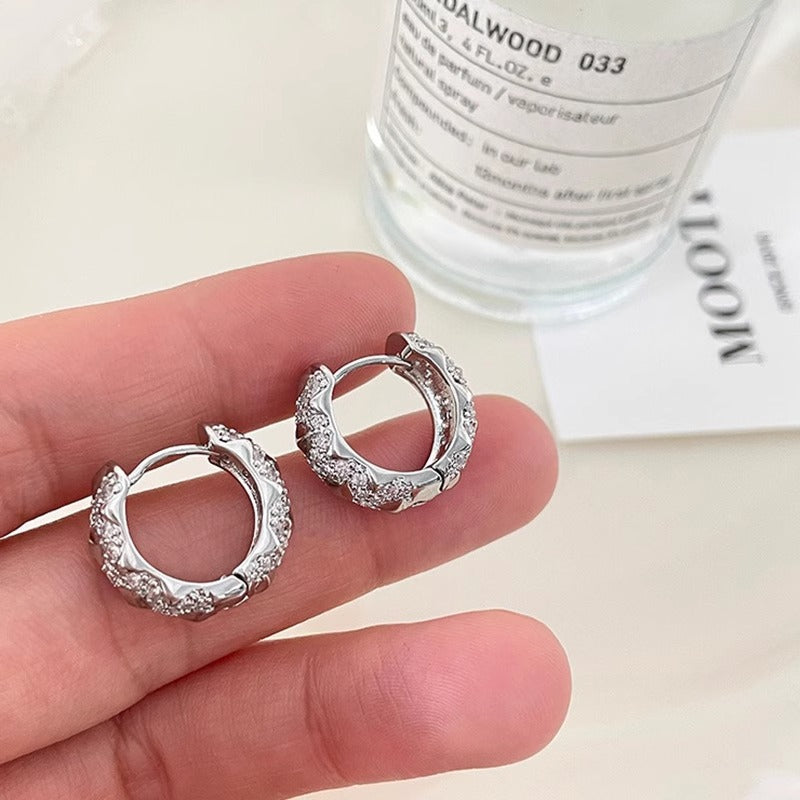 Classic Earring with Timeless Appeal