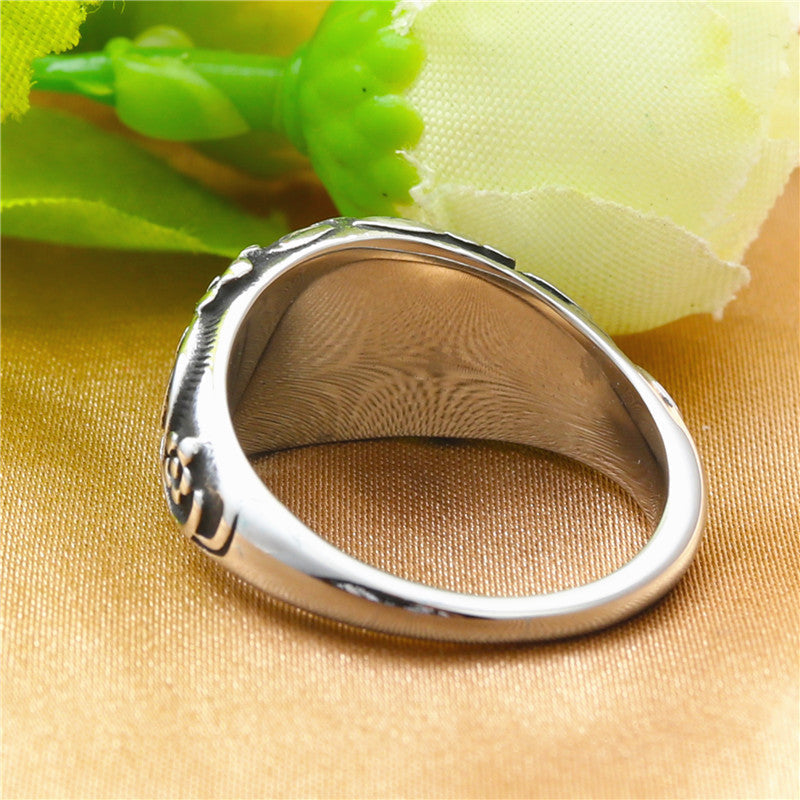 Classic Ring with Timeless Appeal