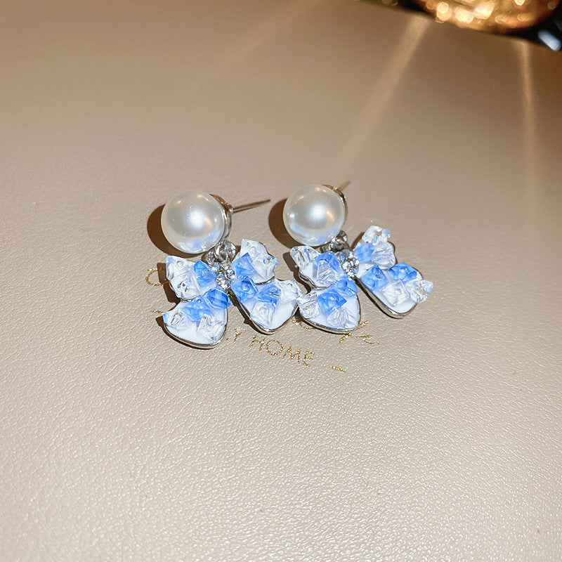 Romantic Pearl Earring for Special Moments