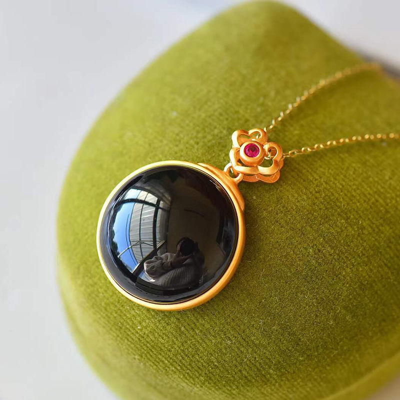 Beautiful Silver Set with Unique Style