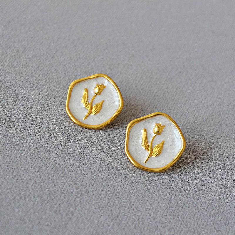 Vintage Handmade Gold Earring
