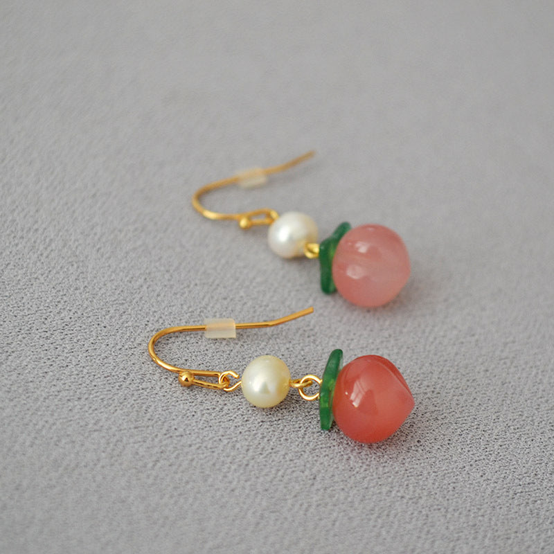 Charming Earring for Any Occasion