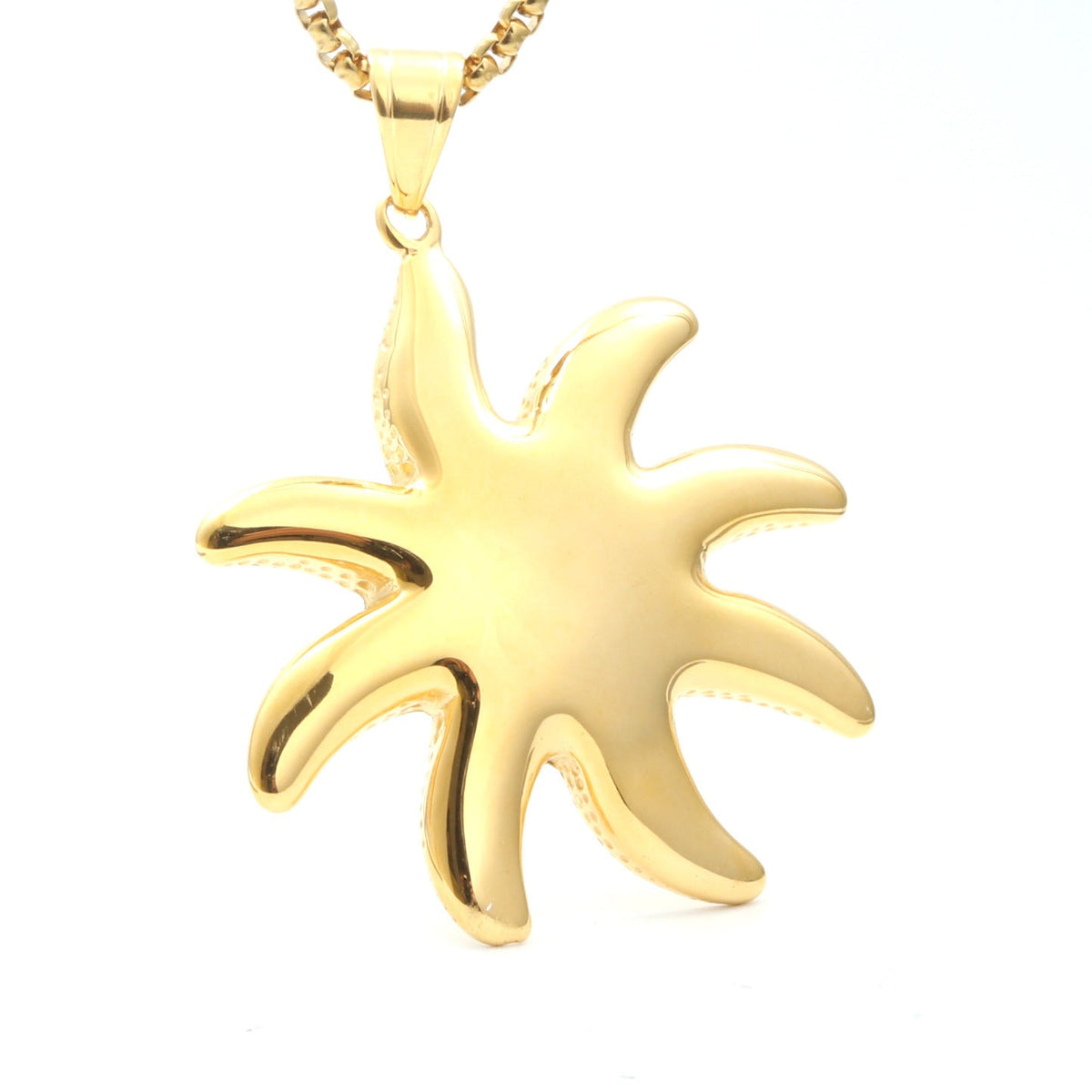 Classic Necklace with Timeless Appeal