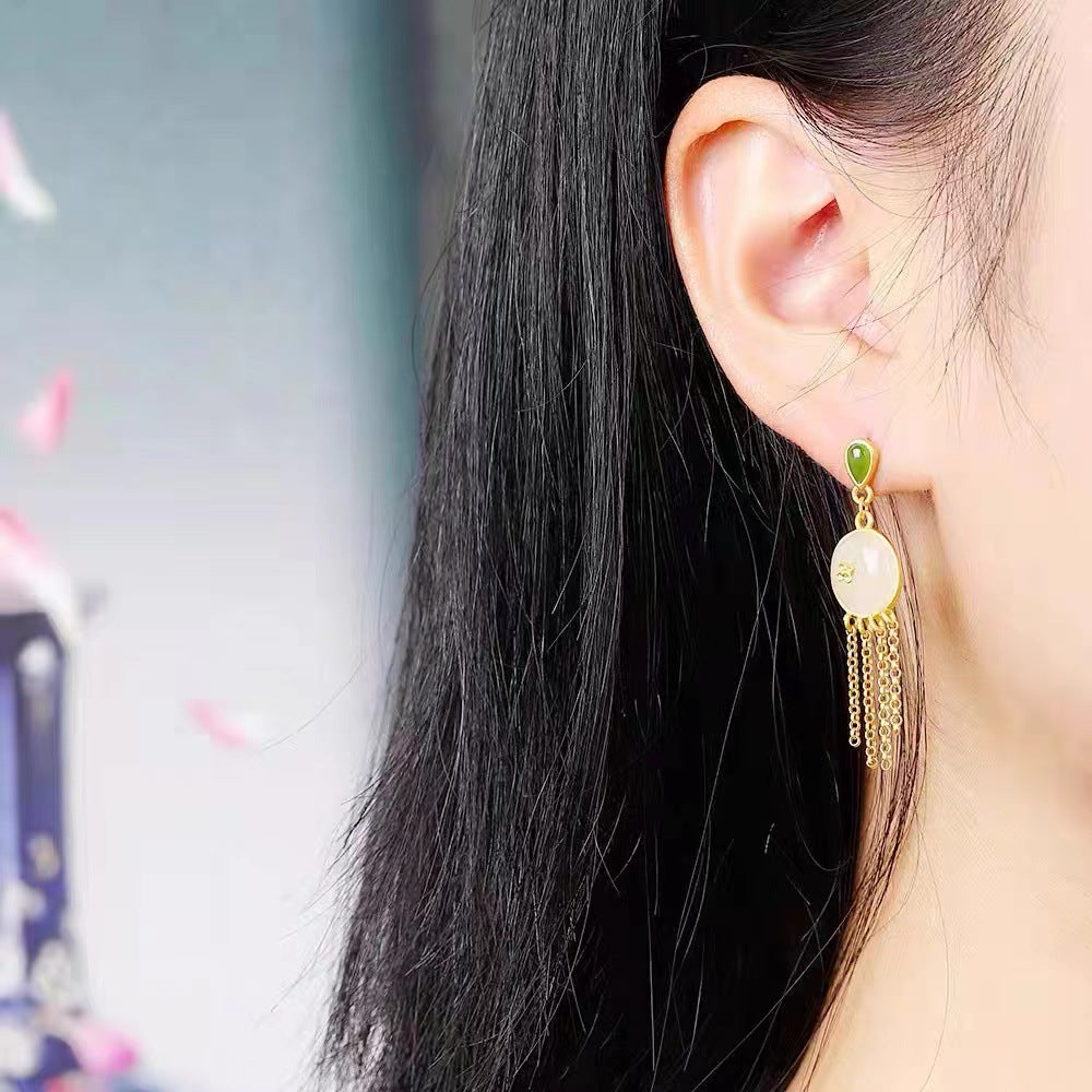 Classic Earring with Timeless Appeal