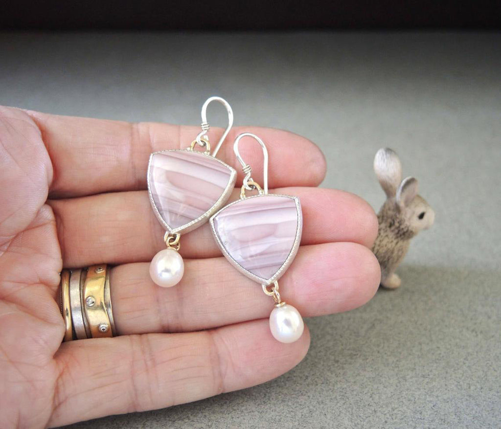 Romantic Pearl Earring for Special Moments