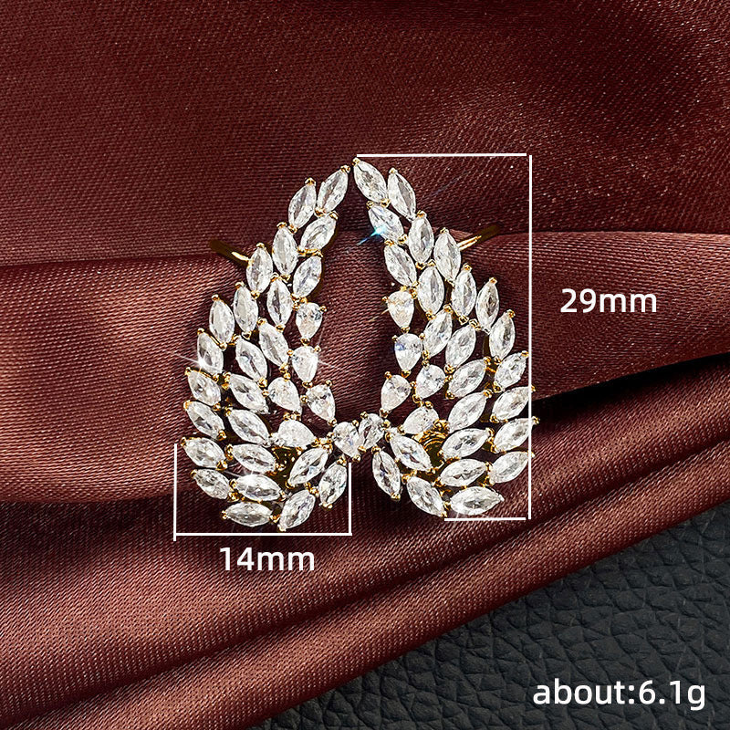 Elegant Earring for Every Occasion