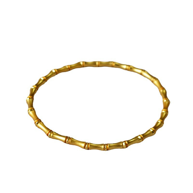 Romantic Gold Bracelet for Special Moments