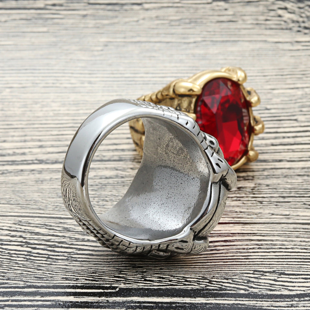 Classic Ring with Timeless Appeal