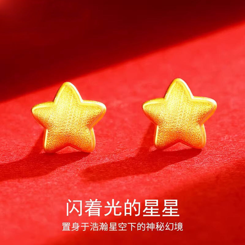 Romantic Gold Earring for Special Moments