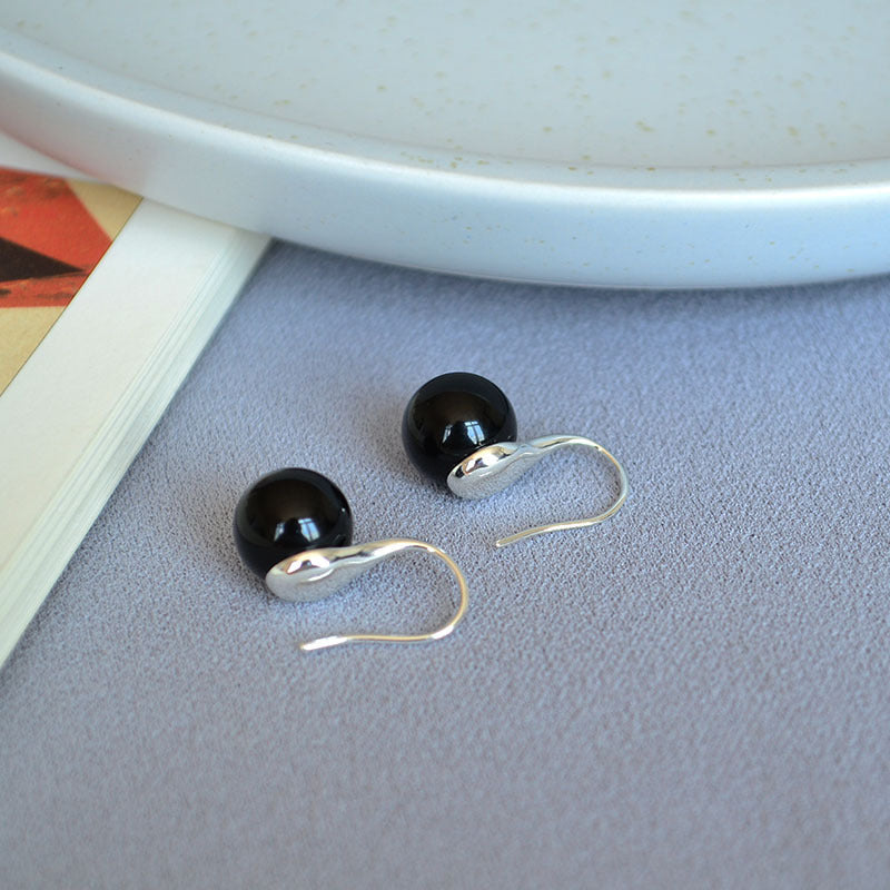 Romantic Silver Earring for Special Moments