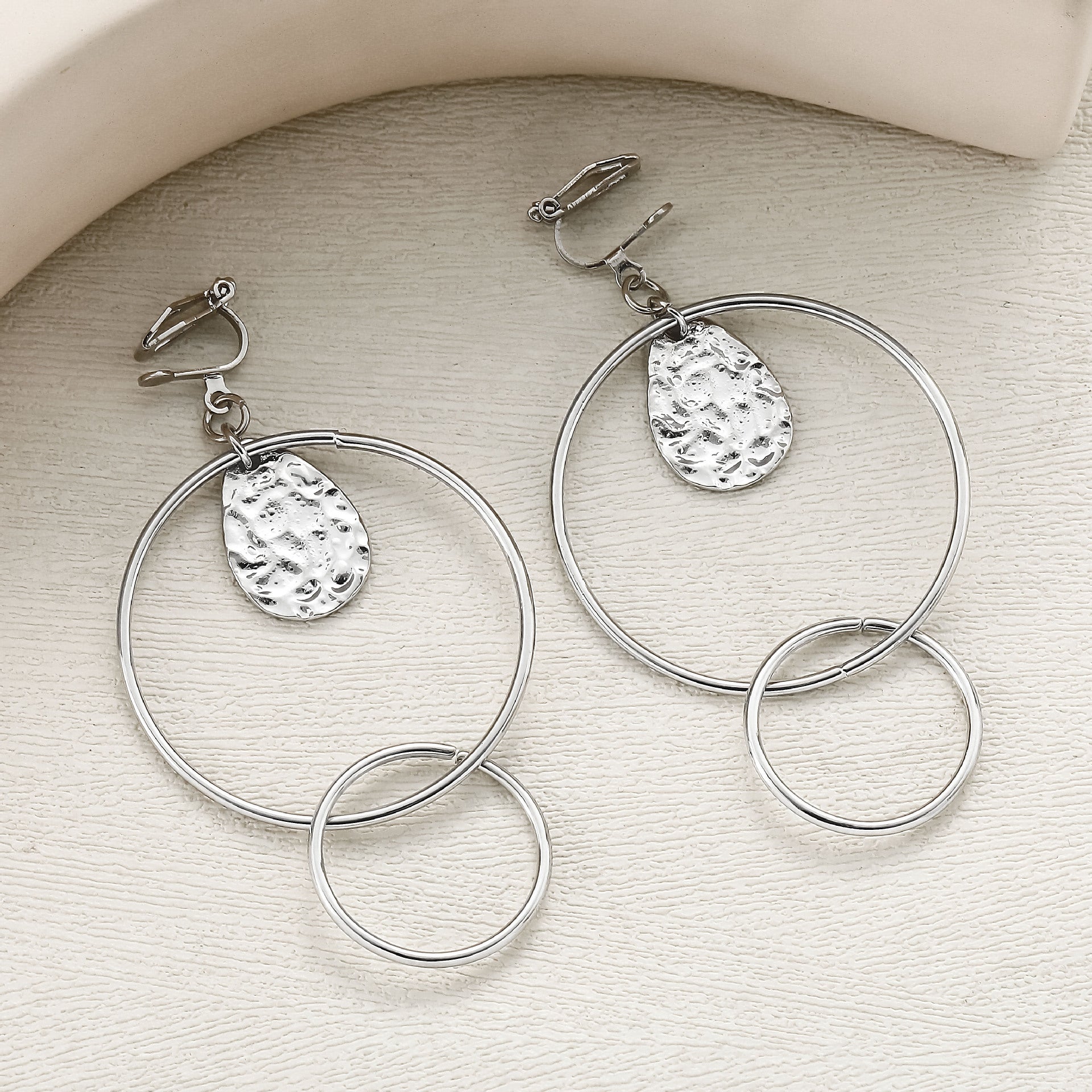 Romantic Earring for Special Moments