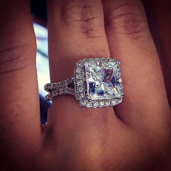 Beautiful Ring with Unique Style