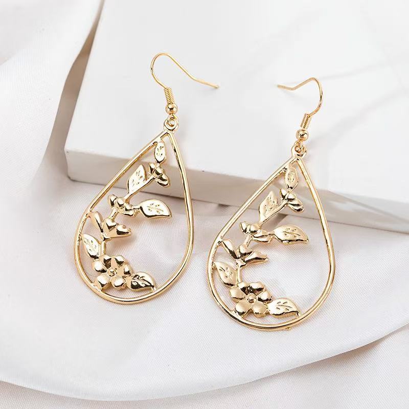 Elegant Earring for Every Occasion
