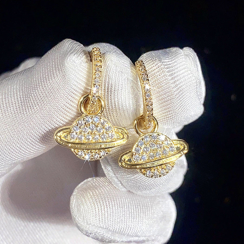 Elegant Earring for Every Occasion