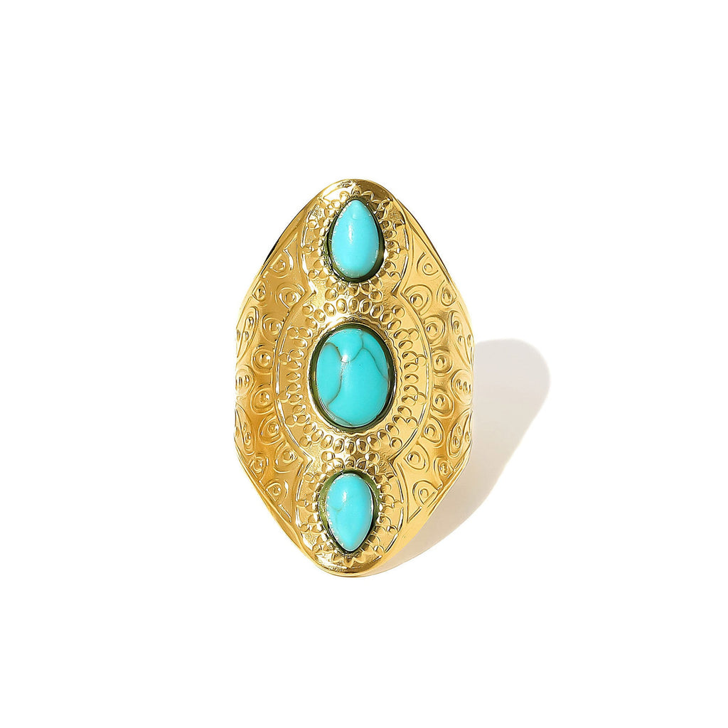 Romantic Gold Bracelet for Special Moments