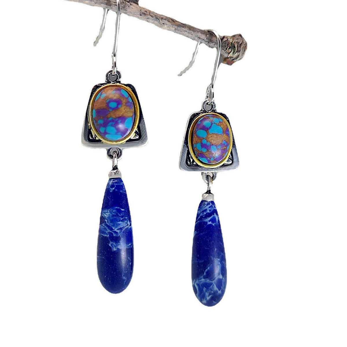 Classic Earring with Timeless Appeal
