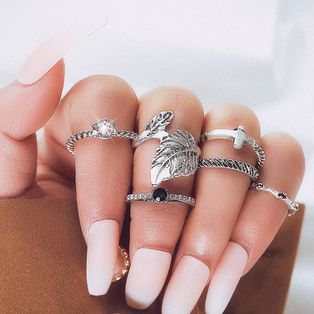 Classic Set with Timeless Appeal