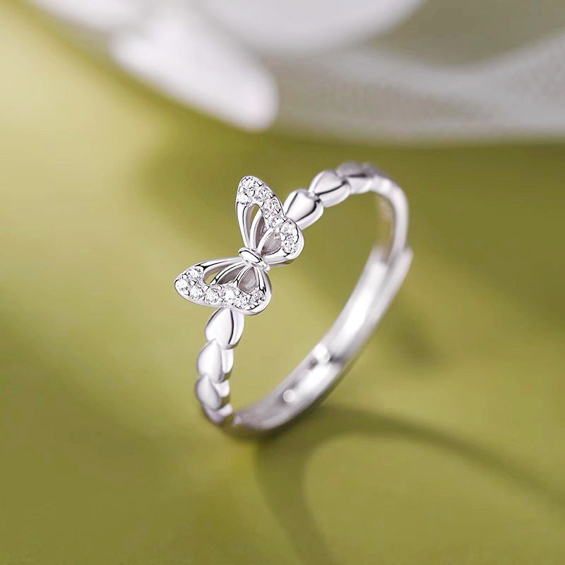 Charming Piece for Any Occasion
