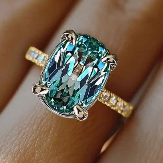 Stunning Gold Ring for Daily Wear