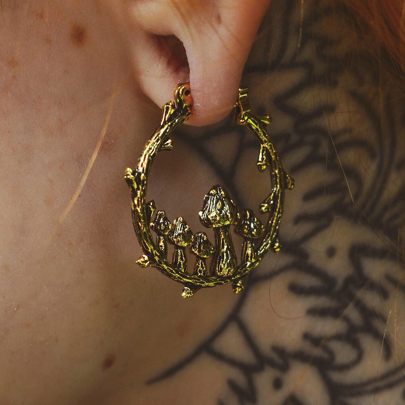 Beautiful Gold Earring with Unique Style