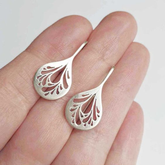 Elegant Silver Earring for Every Occasion