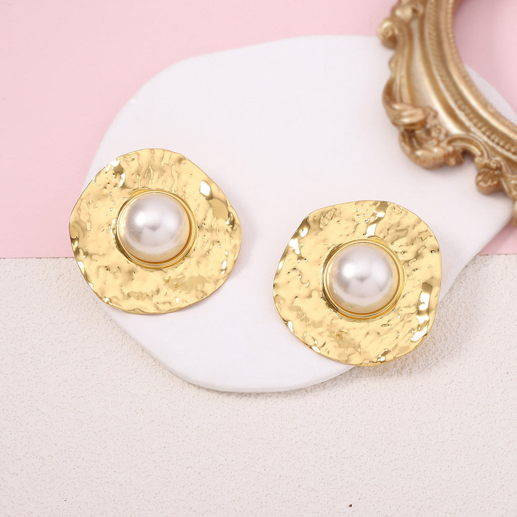 Delicate Artisan Pearl Earring