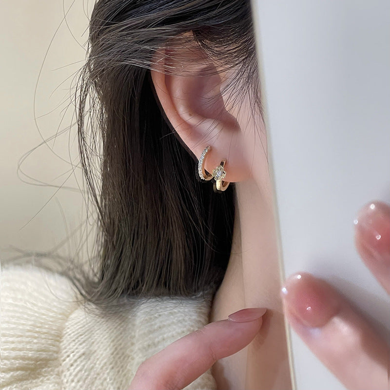 Stunning Earring for Daily Wear