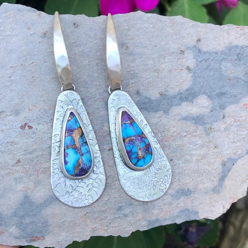 Stunning Earring for Daily Wear