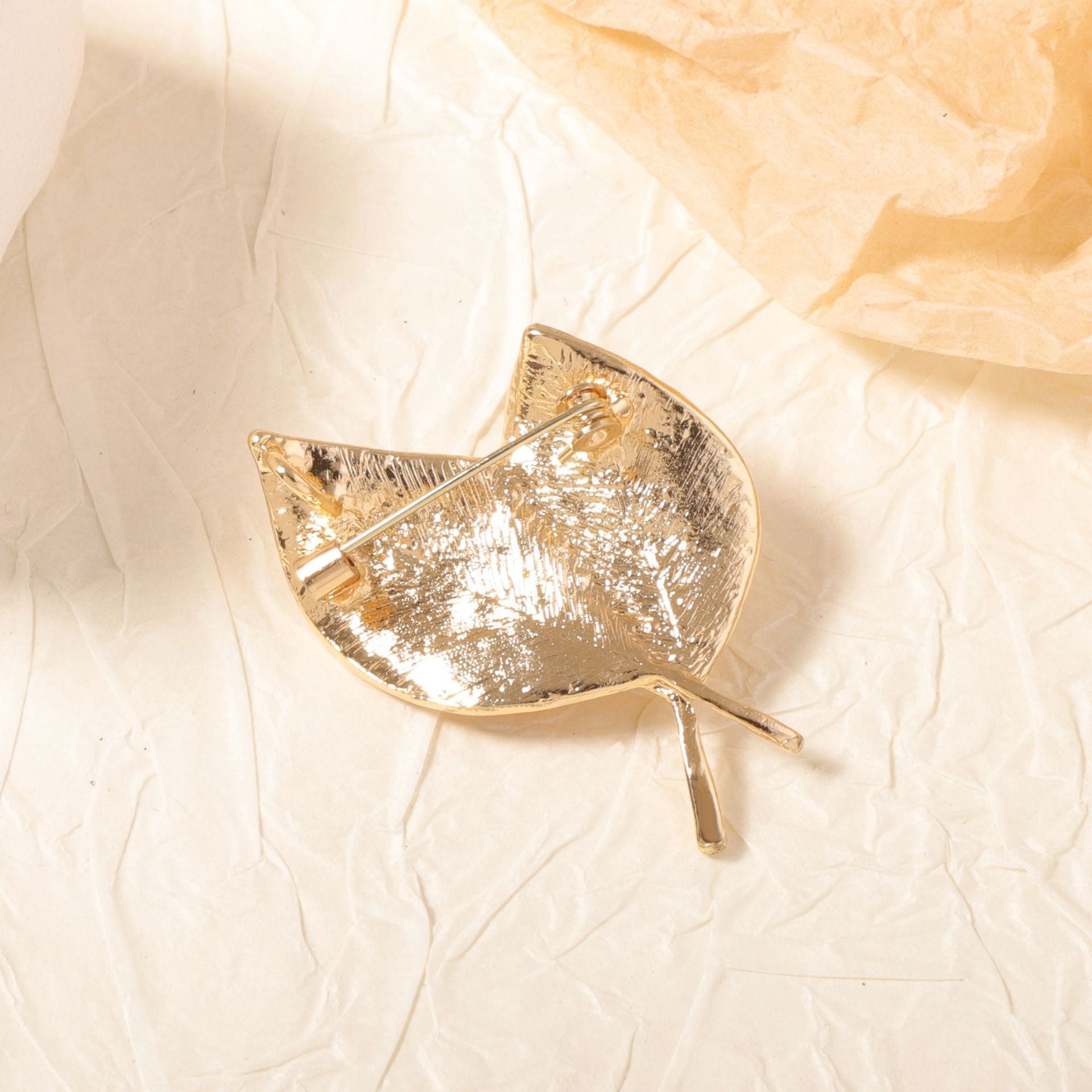 Delicate Artisan Pearl Piece