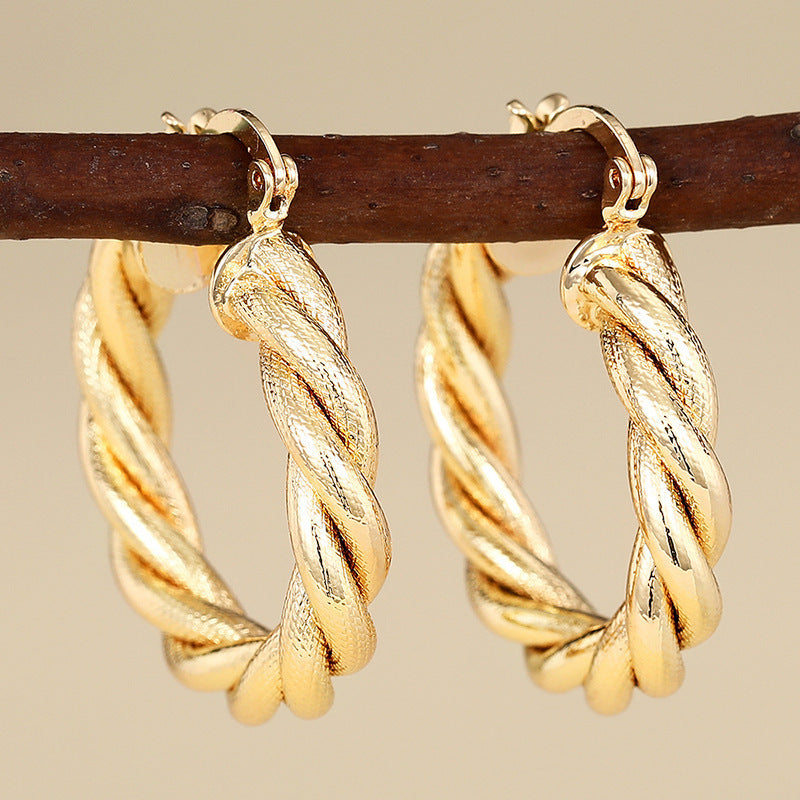 Classic Earring with Timeless Appeal