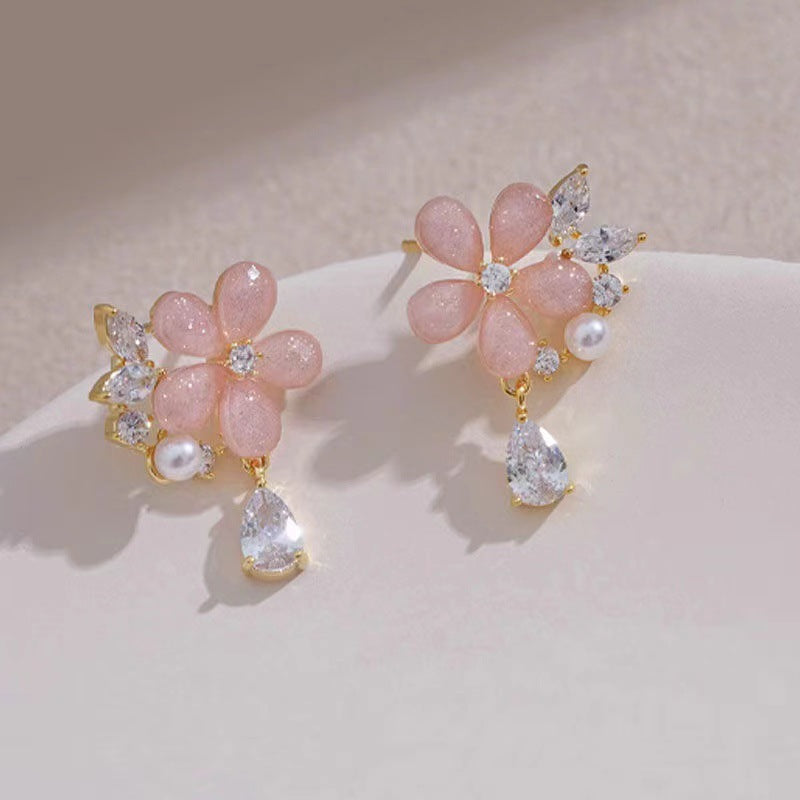 Romantic Earring for Special Moments