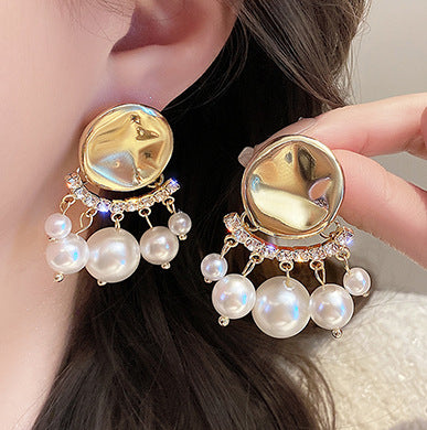 Delicate Artisan Pearl Earring