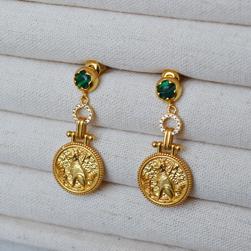 Delicate Artisan Gold Earring