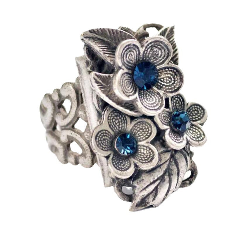 Charming Ring for Any Occasion